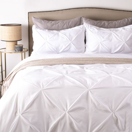 Picture of Pintuck Duvet Cover Set 3pc - White  - King