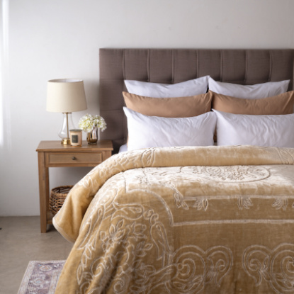 Picture of Malia Mink Blanket - Milk - 230cm x 220cm